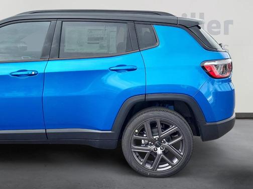 2026 Jeep Compass Limited Altitude