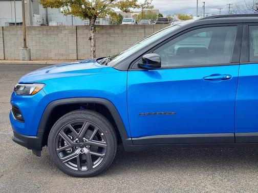 2026 Jeep Compass Limited Altitude
