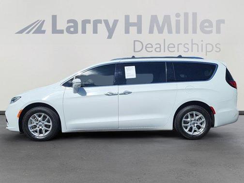 2021 Chrysler Pacifica Touring-L