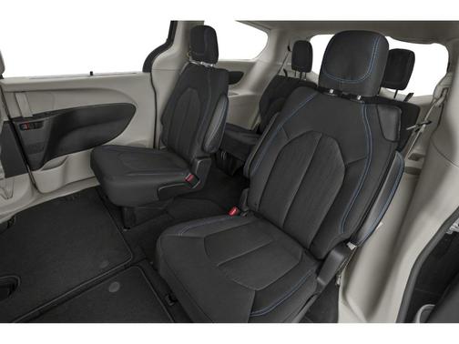 2021 Chrysler Pacifica Touring-L