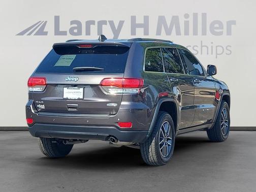 2020 Jeep Grand Cherokee Laredo