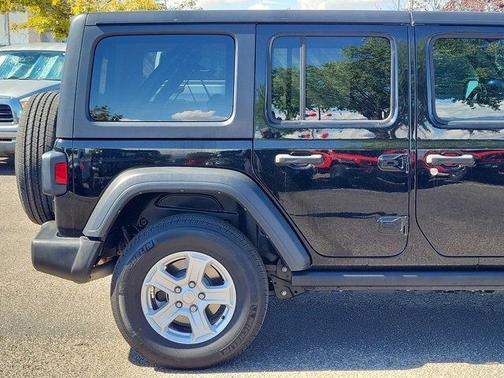 2023 Jeep Wrangler Sport