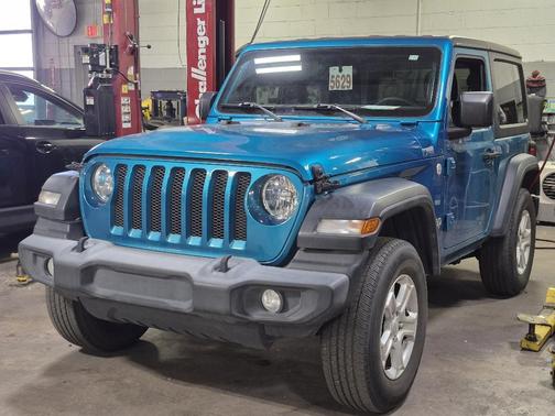 2020 Jeep Wrangler Sport