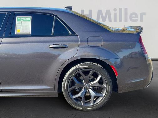 2021 Chrysler 300 S