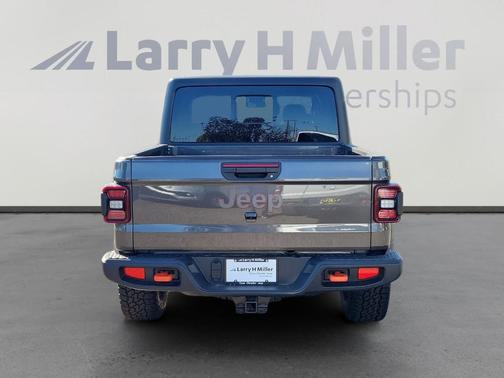 2025 Jeep Gladiator Mojave