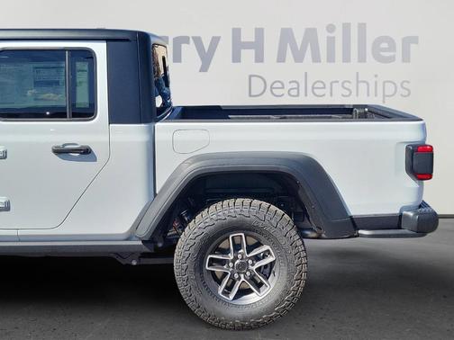 2025 Jeep Gladiator Mojave