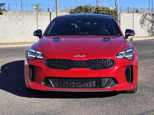2022 Kia Stinger GT1