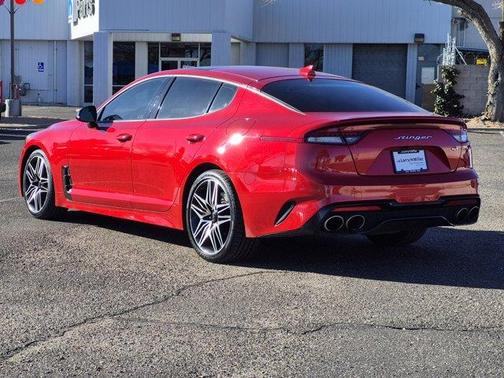 2022 Kia Stinger GT1