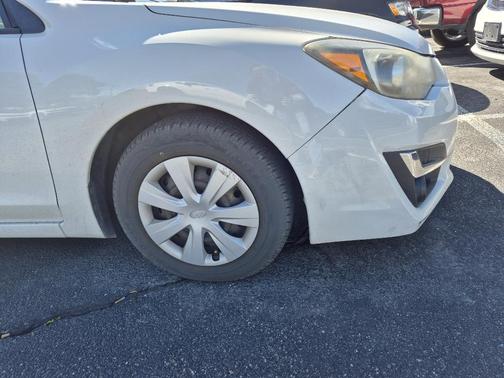 2016 Subaru Impreza 2.0i