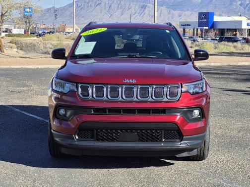 2022 Jeep Compass Latitude