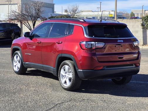 2022 Jeep Compass Latitude