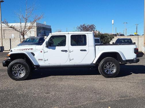 2025 Jeep Gladiator Mojave