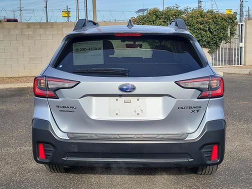 2021 Subaru Outback Onyx Edition XT