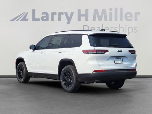 2025 Jeep Grand Cherokee L Laredo