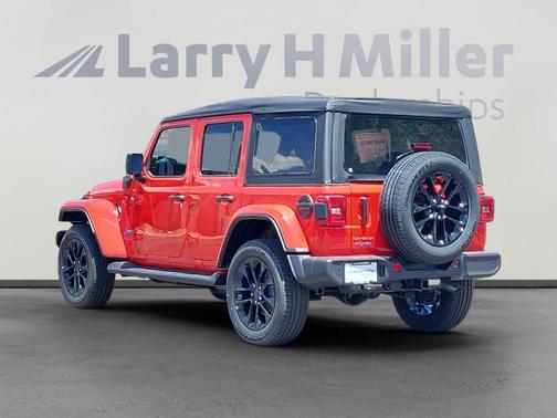 2025 Jeep Wrangler 4xe Sahara