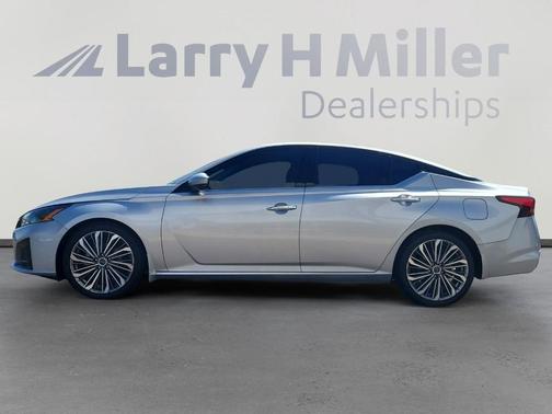 2023 Nissan Altima 2.5 SL