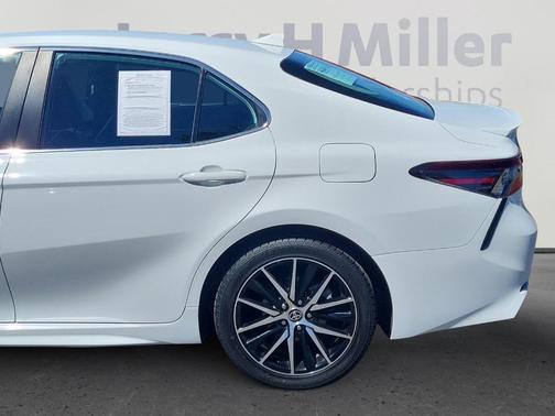 2024 Toyota Camry 