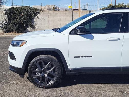 2026 Jeep Compass Latitude