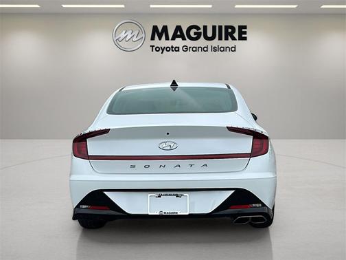 2022 Hyundai SONATA SEL