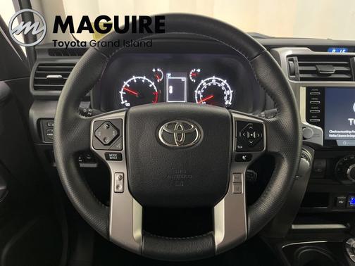 2022 Toyota 4Runner SR5