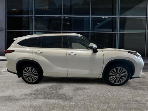 2020 Toyota Highlander Platinum