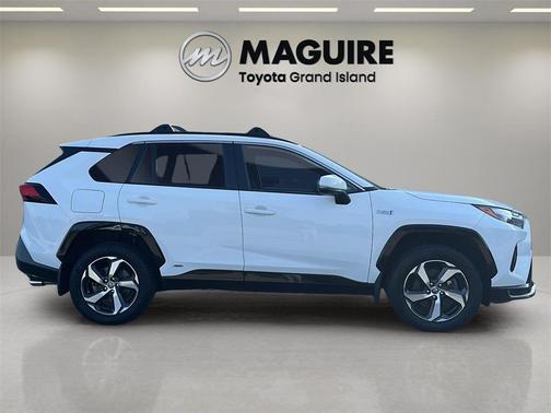 2022 Toyota RAV4 Prime SE