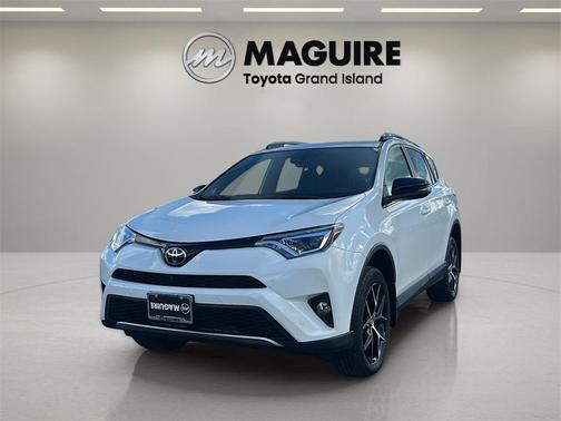 2017 Toyota RAV4 SE