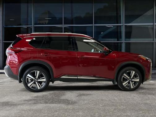 2021 Nissan Rogue Platinum