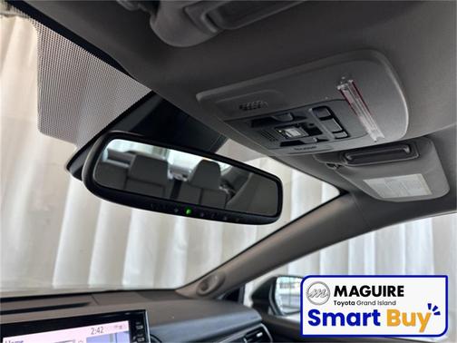 2021 Toyota Camry Hybrid XLE