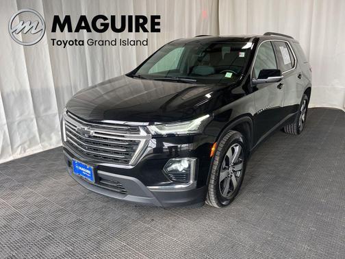 Mosaic Black Metallic 2023 Chevrolet Traverse LT Leather