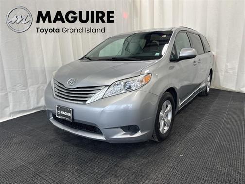 2017 Toyota Sienna SE
