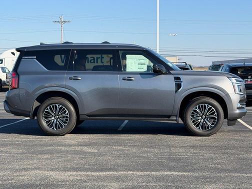 2026 Nissan Armada SL