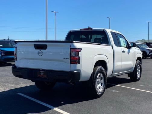 2026 Nissan Frontier S