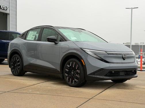 2026 Nissan Leaf PLATINUM+