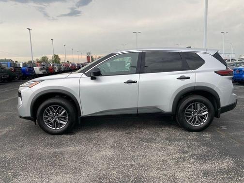 2025 Nissan Rogue S