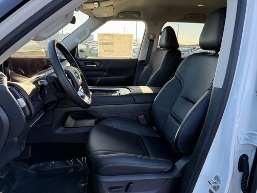 2026 Nissan Armada SV