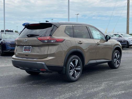2025 Nissan Rogue SL