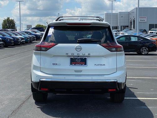 2025 Nissan Rogue Platinum