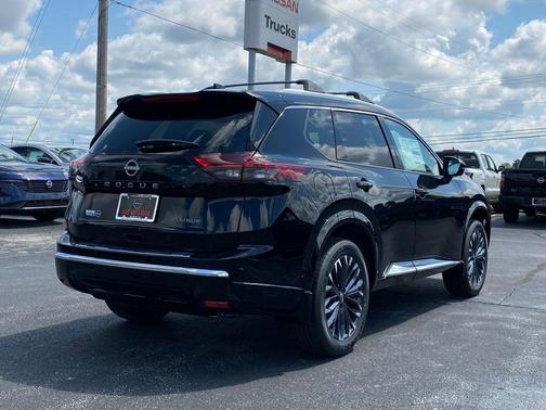 2025 Nissan Rogue Platinum