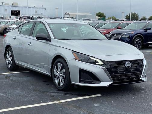 2025 Nissan Altima S