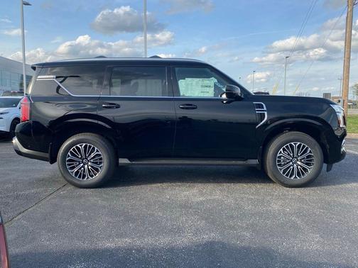 2025 Nissan Armada SL