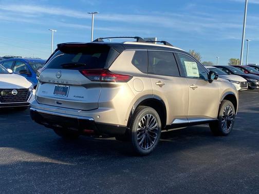 2025 Nissan Rogue Platinum