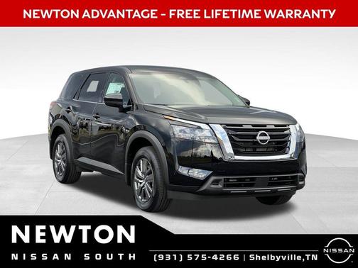 2025 Nissan Pathfinder S