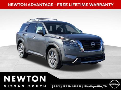 2025 Nissan Pathfinder SL