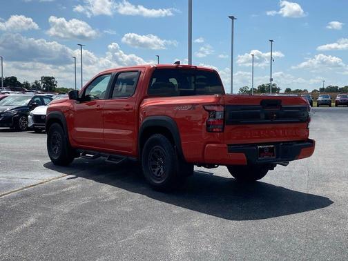 2025 Nissan Frontier PRO-X