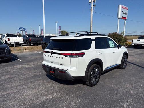 White 2026 Nissan Pathfinder Platinum