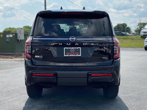 2025 Nissan Armada SL