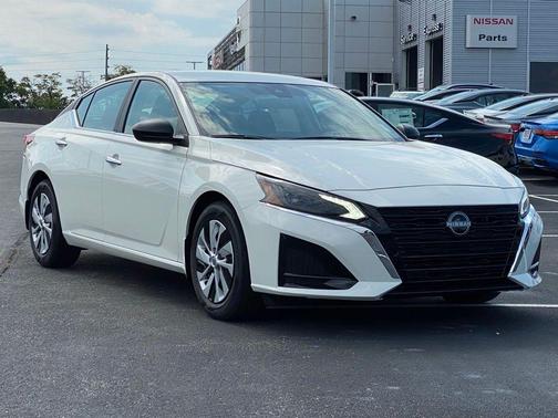 2025 Nissan Altima S