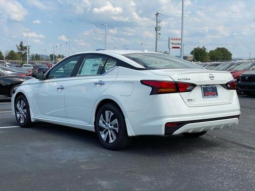 2025 Nissan Altima S