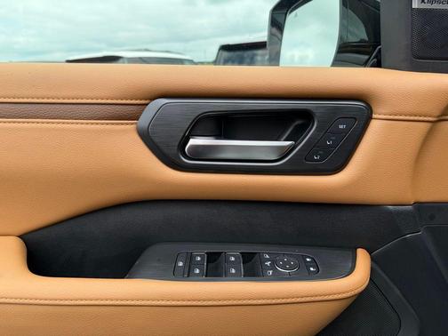 2025 Nissan Armada SL